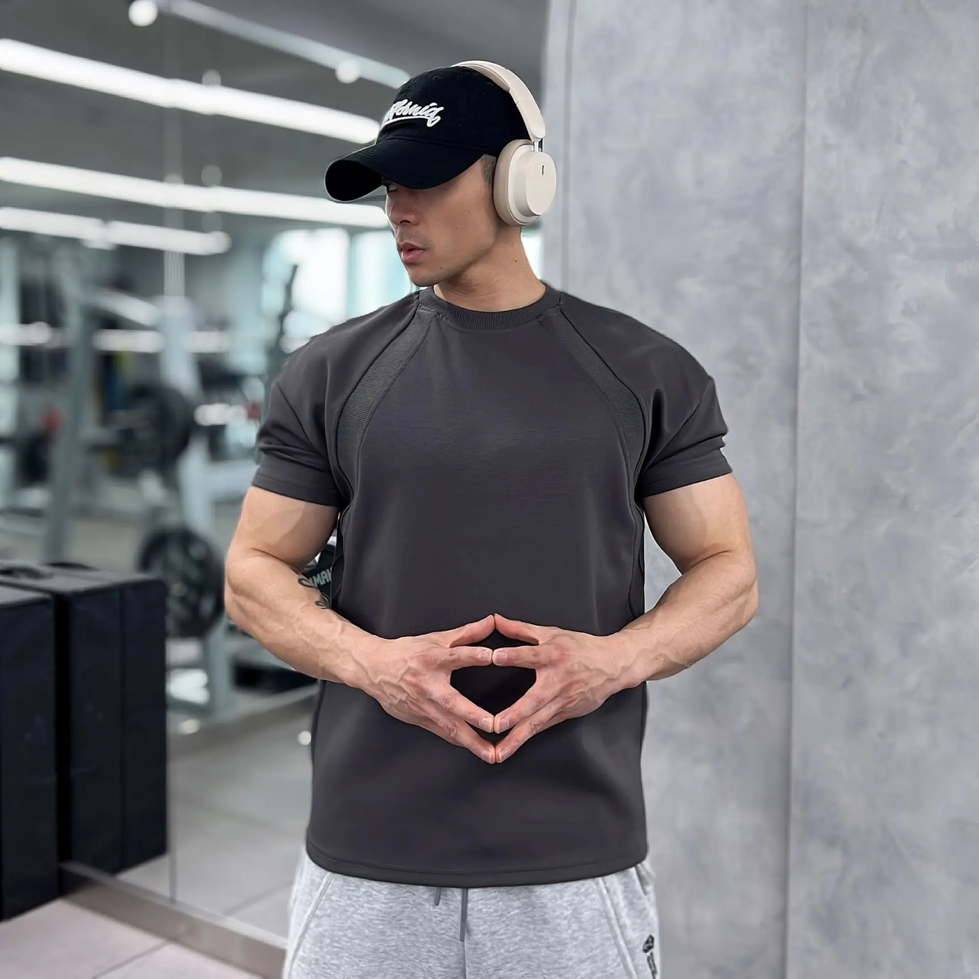 High Quality Autumn Men Long Sleeved T-Shirt Fashion Sport Round Collar Fitness Running Mesh Breathability Training T-Shirt Men