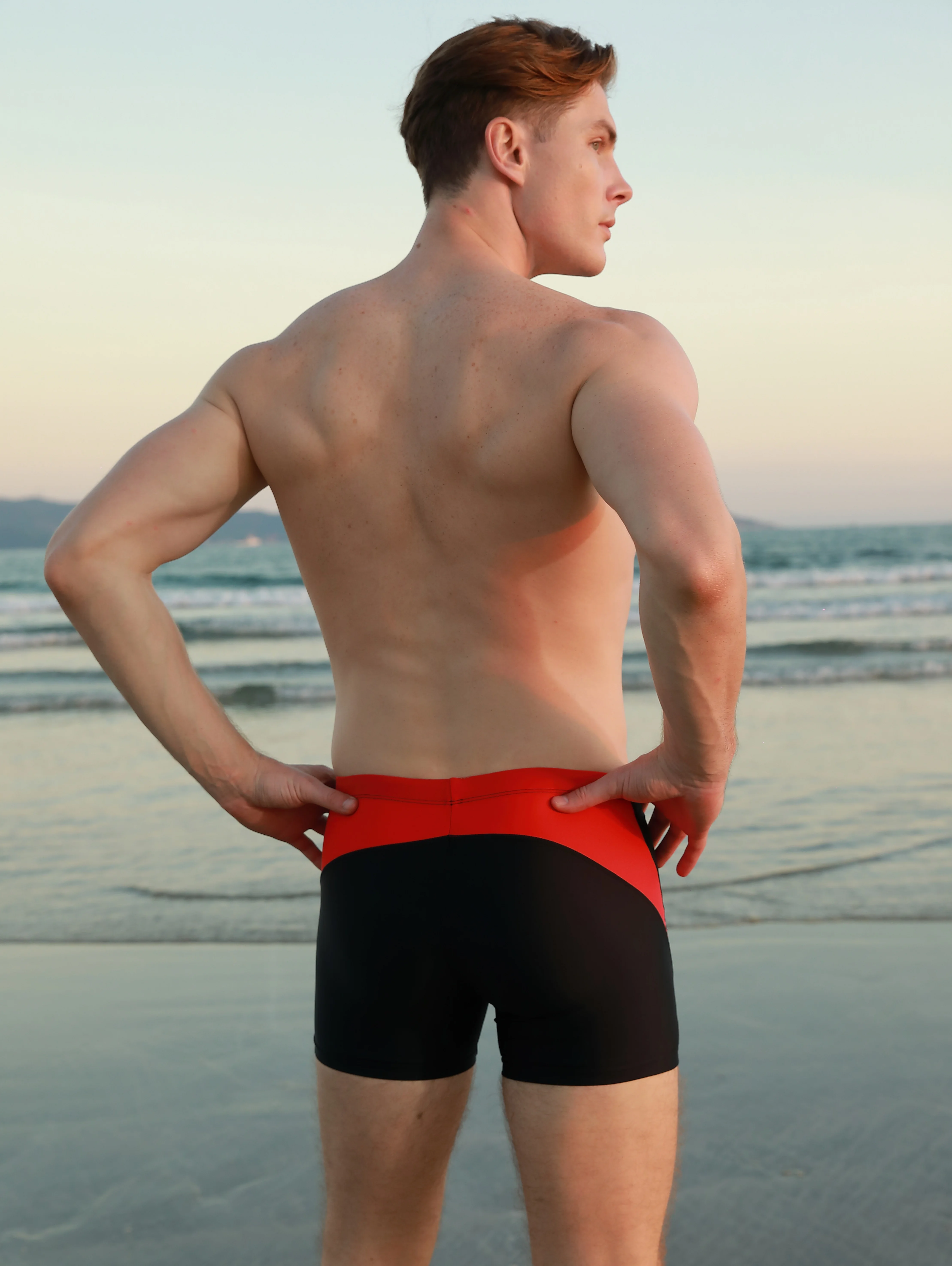 Men's sports tight fitting swimsuit, plain angle solid color patchwork, contrasting classic style - elastic swimsuit