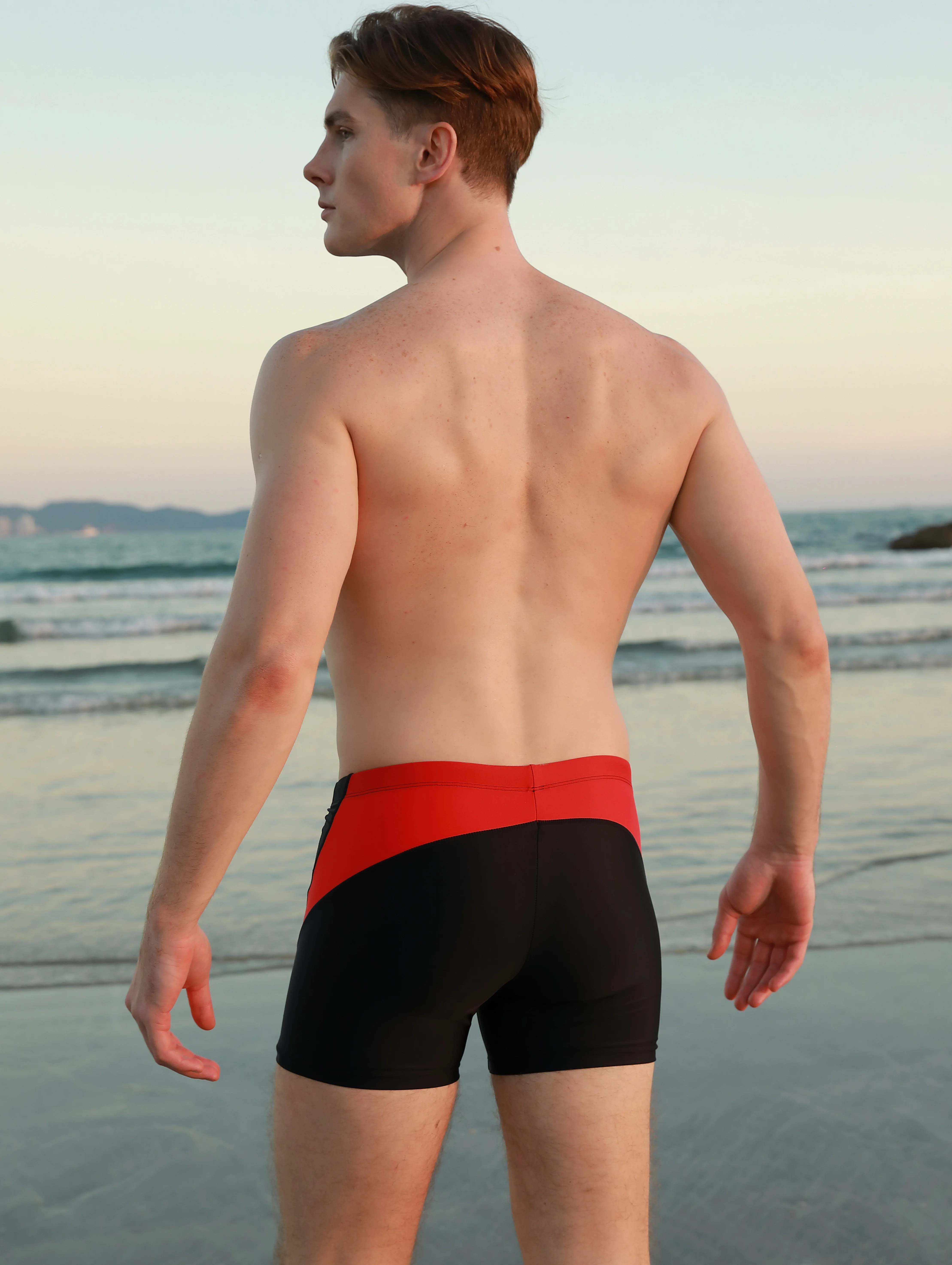 Men's sports tight fitting swimsuit, plain angle solid color patchwork, contrasting classic style - elastic swimsuit