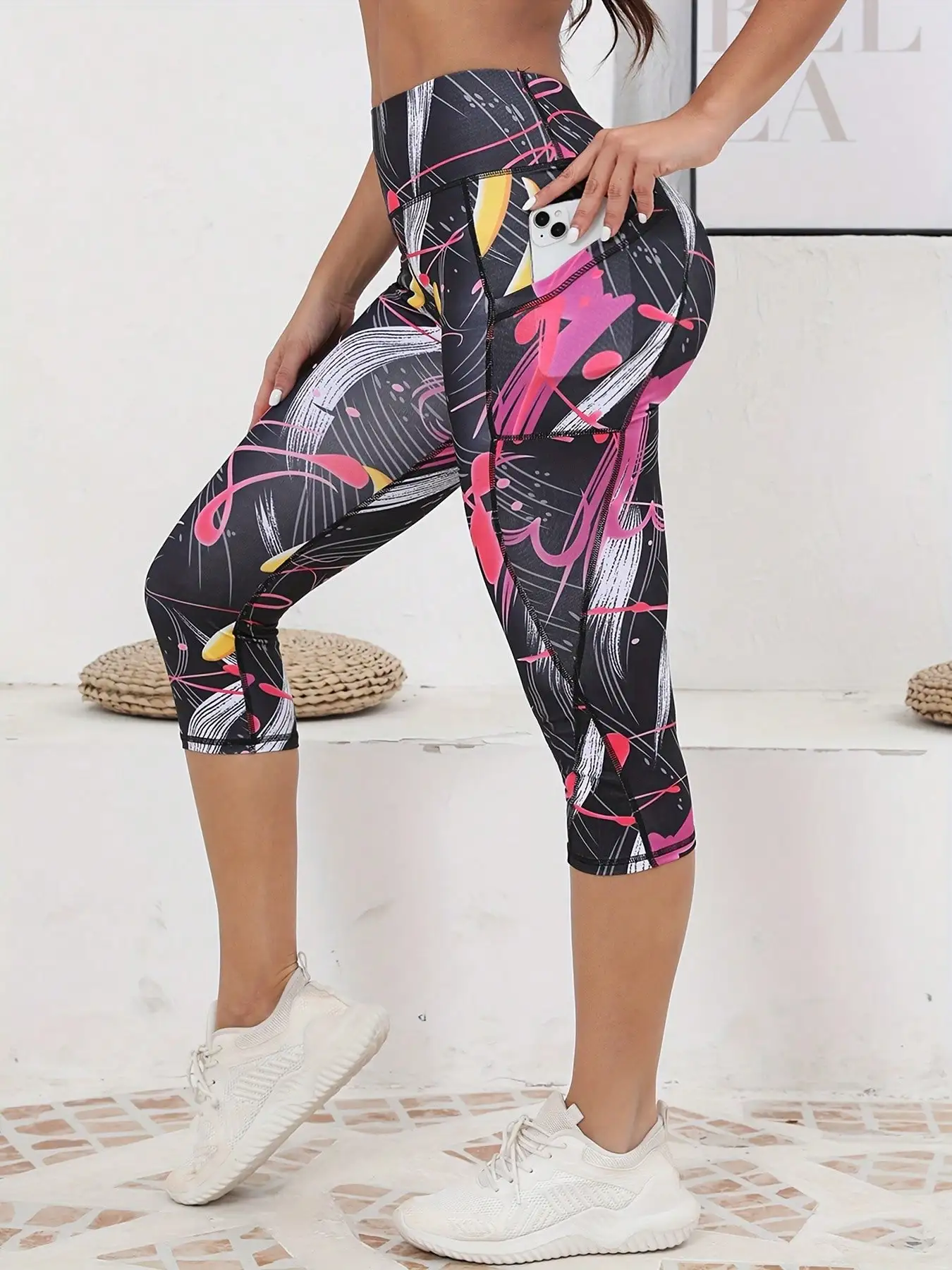 Printed Women's Leggings with Pockets High Waist Yoga Pants Fitness Running Exercise Leggings