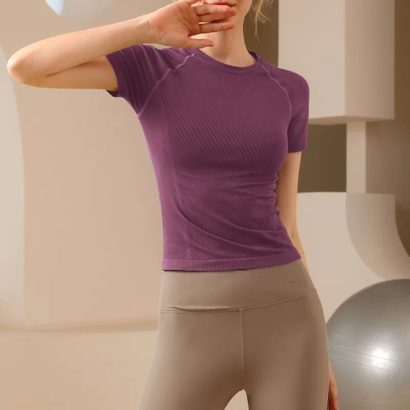 Women Yoga Top Seamless Sport T-shirt Sexy Fitness Clothes Short Sleeve Yoga Shirt Gym Top Running Active Wear Sport Top Female