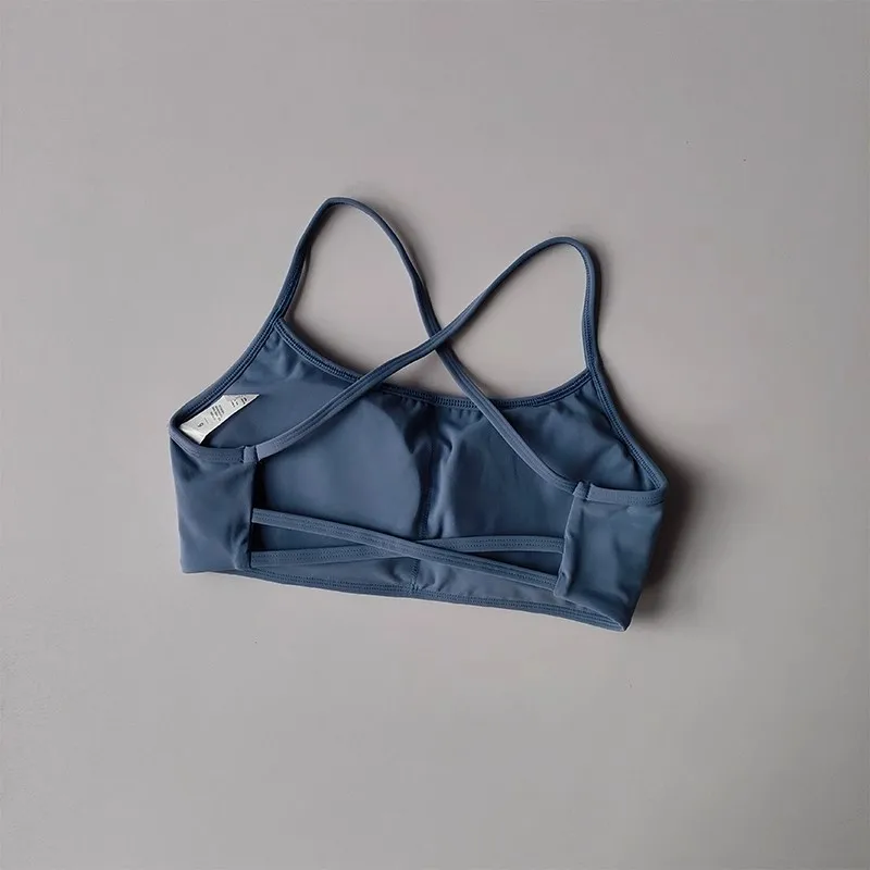 Women's Solid Color Fitness Bra Soft Cross Back Gym Sports Top with Chest Pad Push-Up Yoga Vest Sport Bra Yoga Gym Crop Top