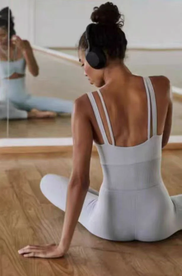 Sexy Hollow Scrunch Women Gym Sport Jumpsuit Raises Butt Female Yoga Fitness Overalls Outfits High Intensity Training Gym Romper