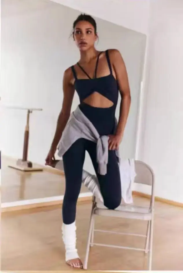 Sexy Hollow Scrunch Women Gym Sport Jumpsuit Raises Butt Female Yoga Fitness Overalls Outfits High Intensity Training Gym Romper