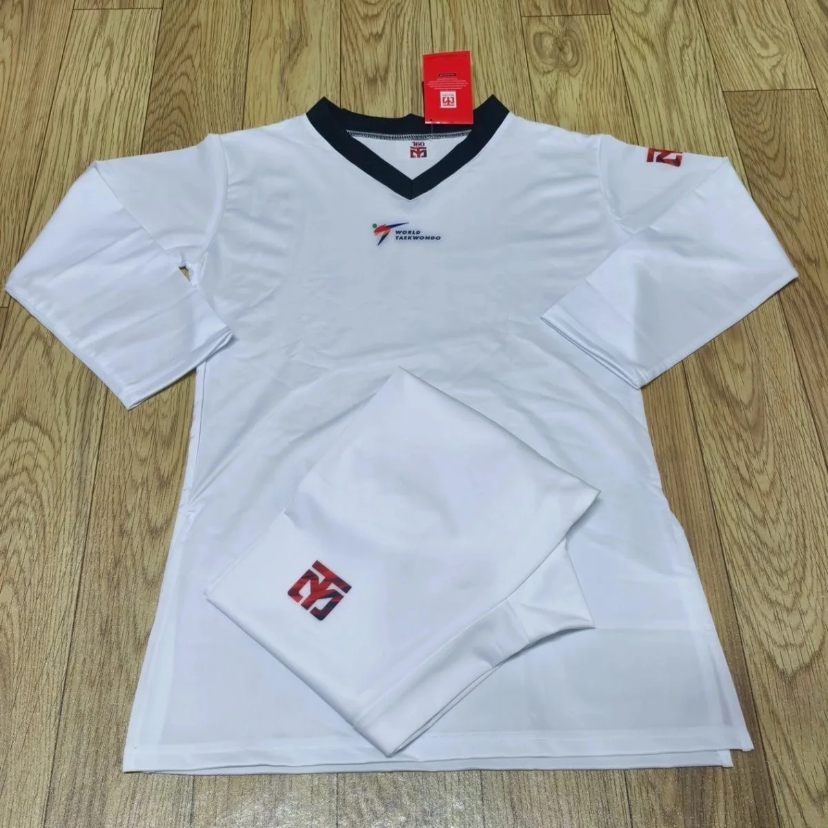 New Regulations Taekwondo Sportswear Fast Dry Tight Fitting Elastic Training Clothing Breathable Comfortable and of Good Quality