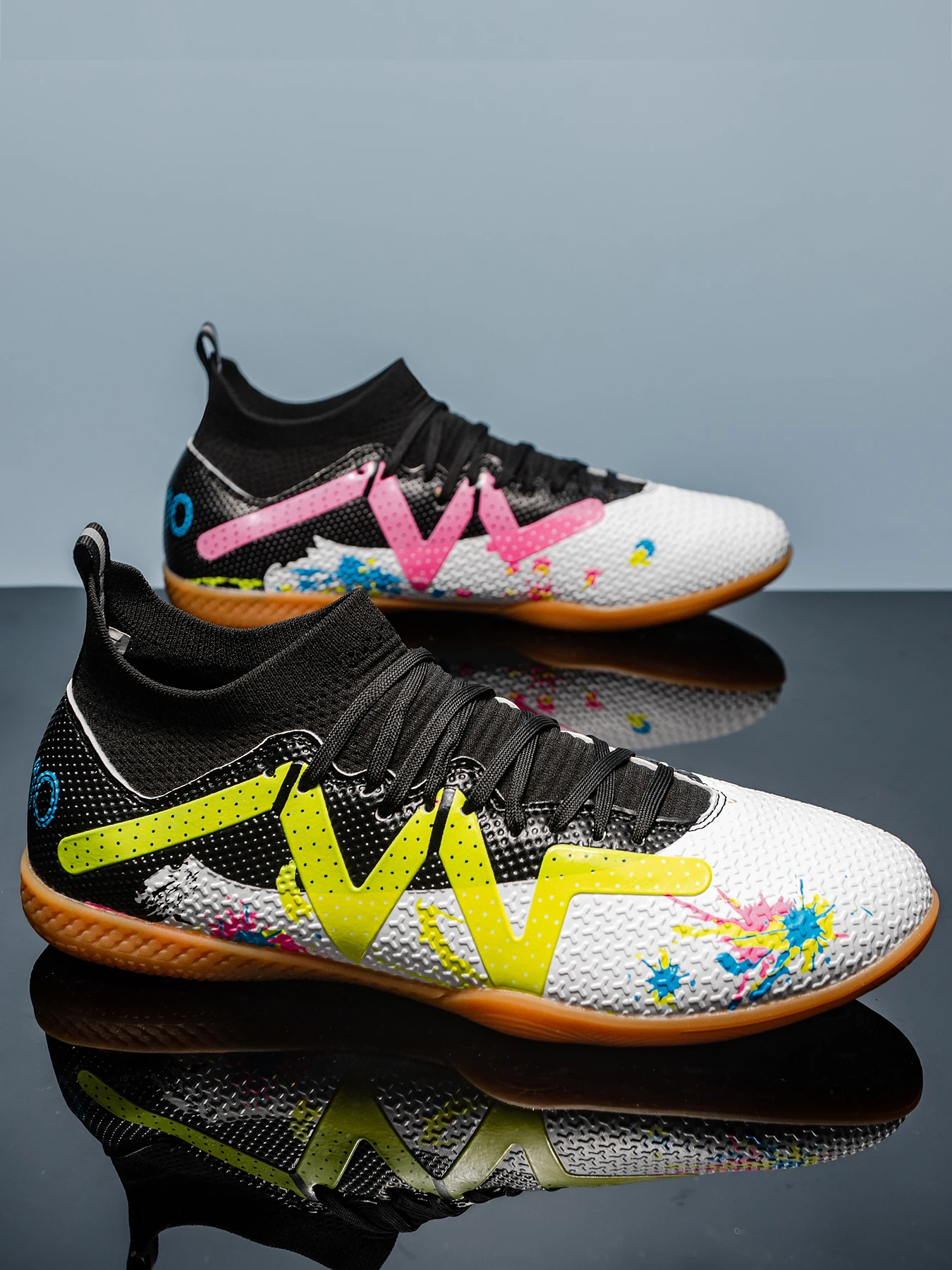 Premium Cushioned IC Indoor Football Cleats, Shock‑Absorbing Rubber Flat Sole, Comfort Fit for Adult 5‑A‑Side Indoor Training