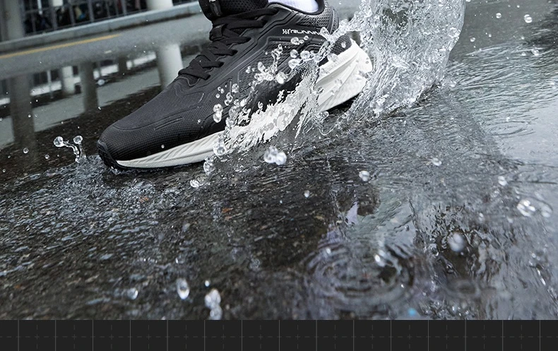 361 Degrees Wingblade Rainblock Men Running Shoes Splash Proof Anti-Slip Water Repellent Grippy Stable Male Sneakers 672532231