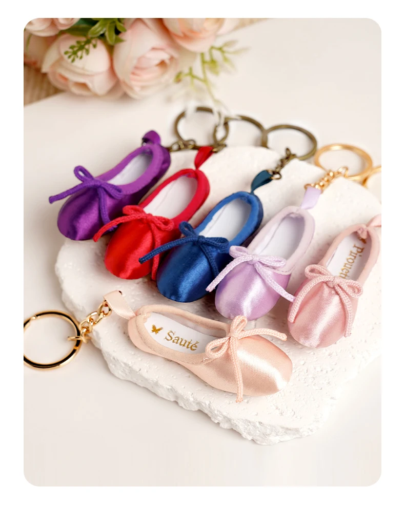 Girls Ballet Shoe Keychain Women Point Shoe Pedant Decoration for Dancer Ballerina Dance Bags Ballet Accessories Gifts Keyring