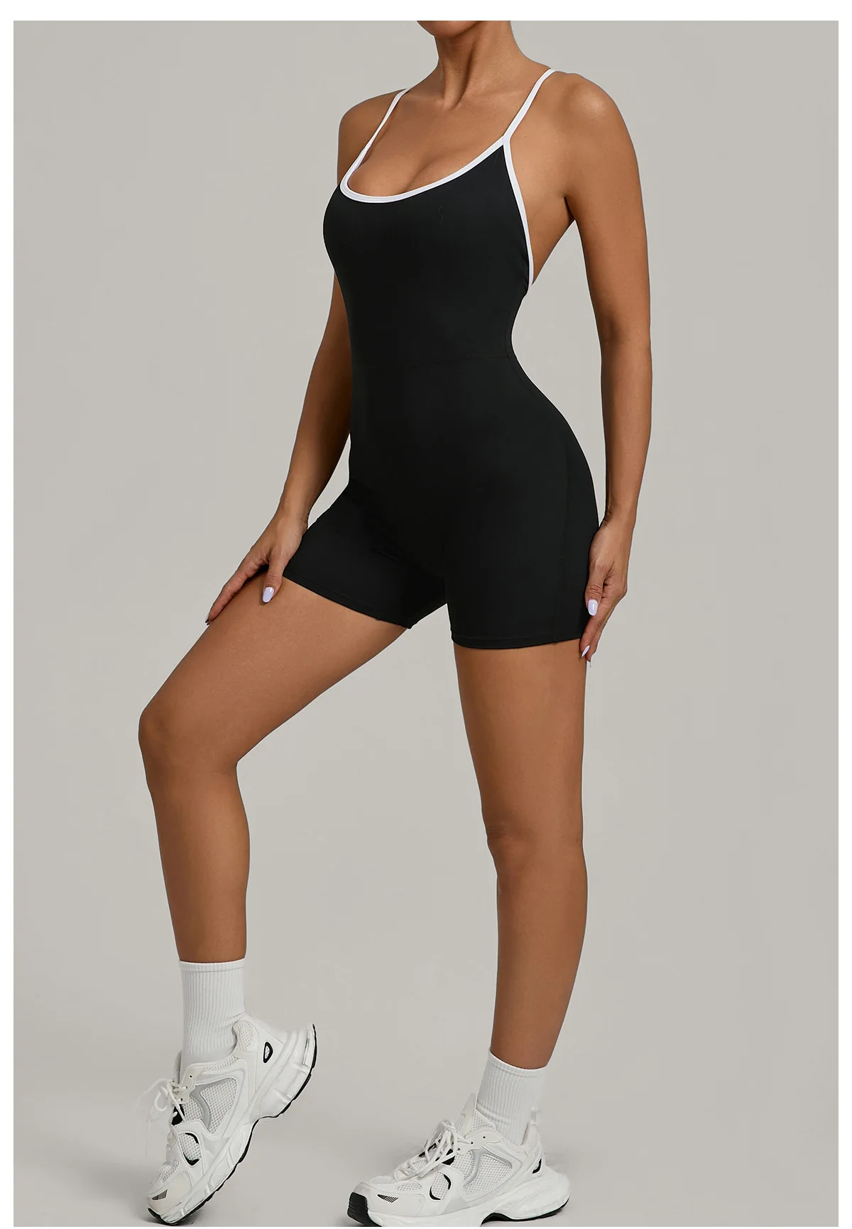 Summer Women's Sports Jumpsuit Shorts Cross Shoulder Straps Hip Lift Tight One-piece Yoga Set Outdoor Running Gym Fitness Suits
