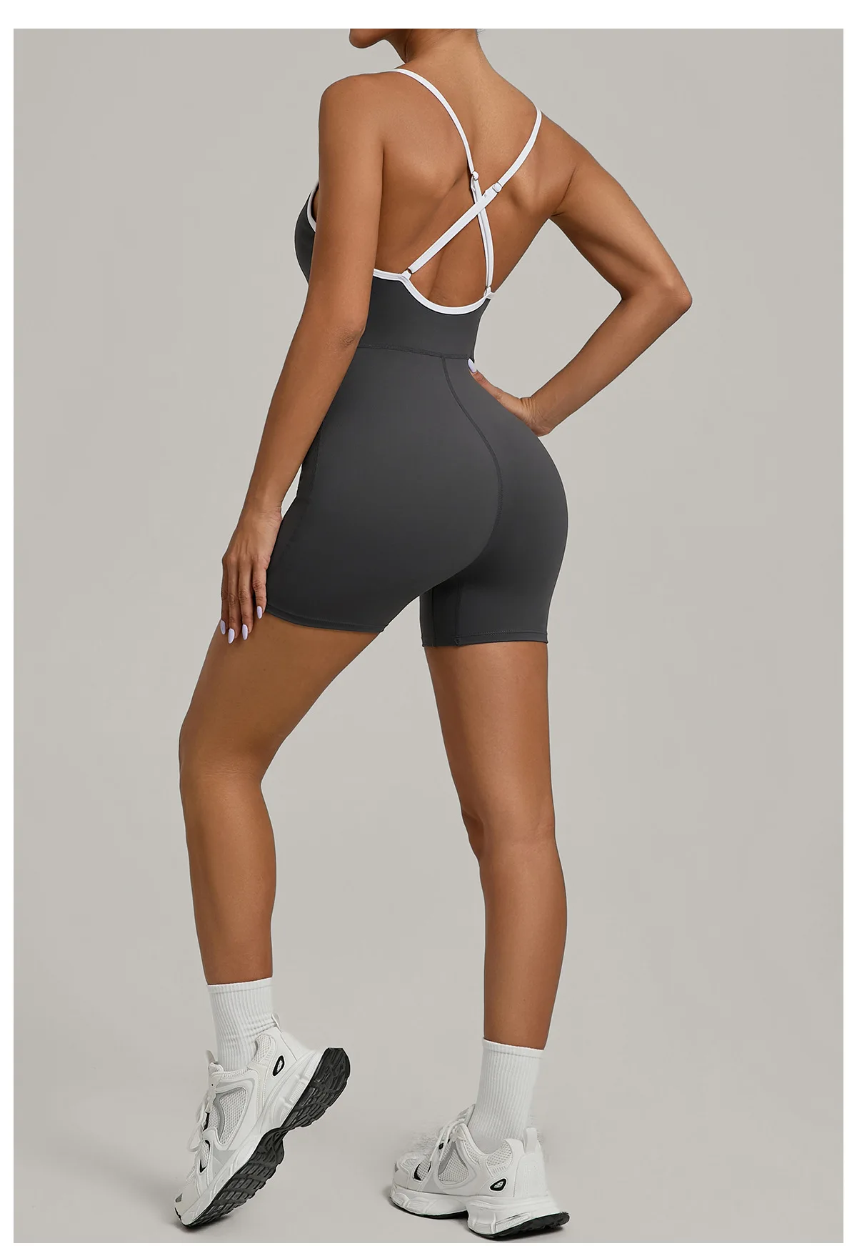 Summer Women's Sports Jumpsuit Shorts Cross Shoulder Straps Hip Lift Tight One-piece Yoga Set Outdoor Running Gym Fitness Suits
