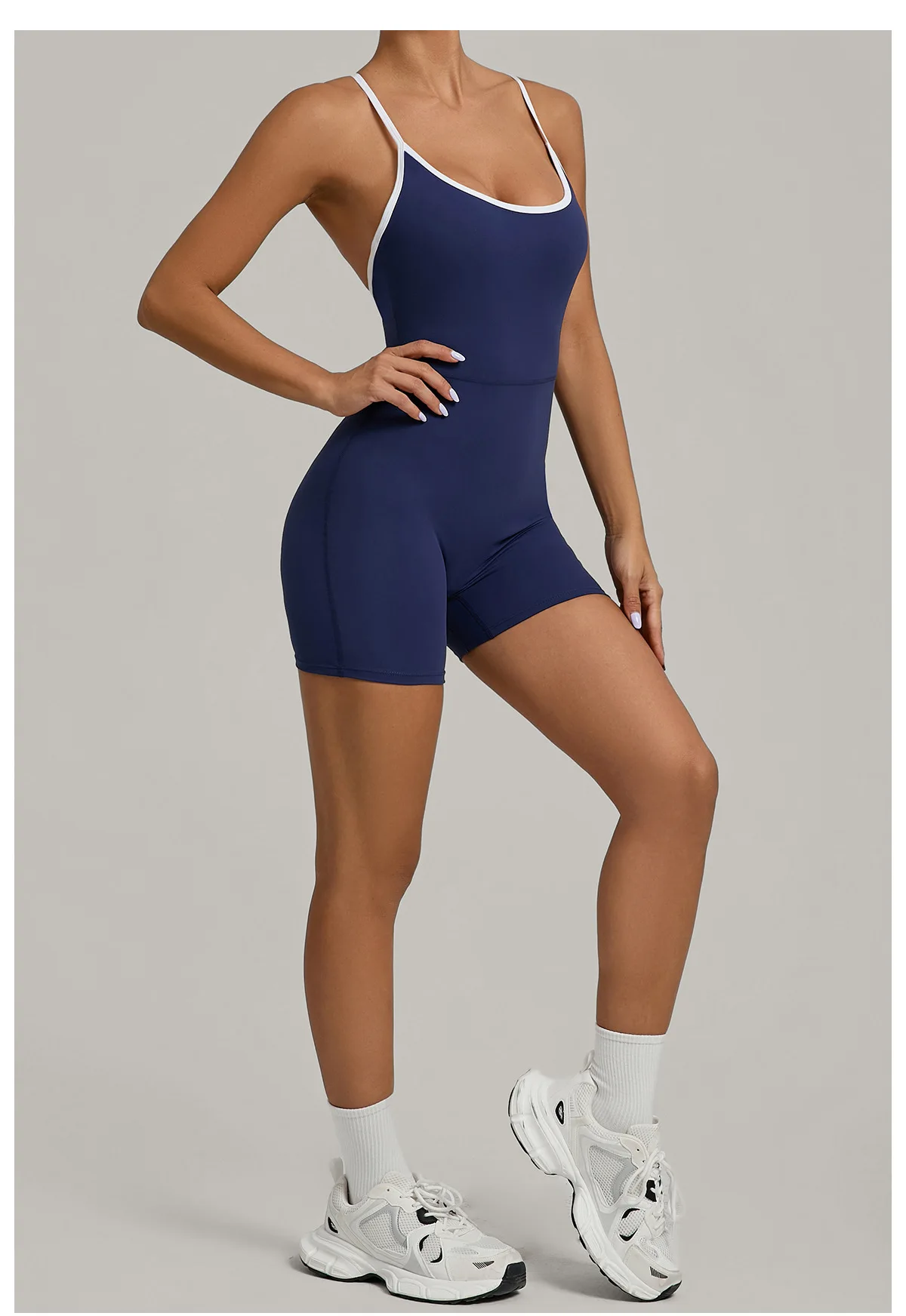Summer Women's Sports Jumpsuit Shorts Cross Shoulder Straps Hip Lift Tight One-piece Yoga Set Outdoor Running Gym Fitness Suits