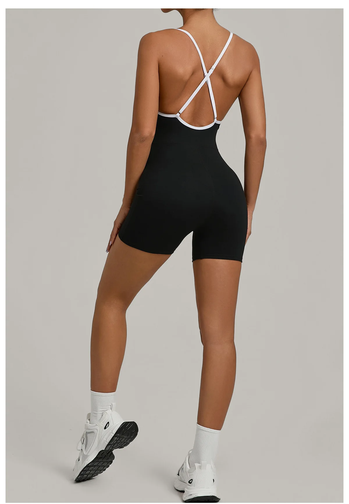 Summer Women's Sports Jumpsuit Shorts Cross Shoulder Straps Hip Lift Tight One-piece Yoga Set Outdoor Running Gym Fitness Suits