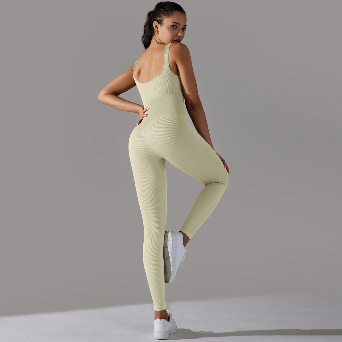 Fitness Sports Jumpsuit Screw Thread Sleeveless Bodysuit Women Seamless Set Full Seasons Casual Fitness Sporty Playsuit