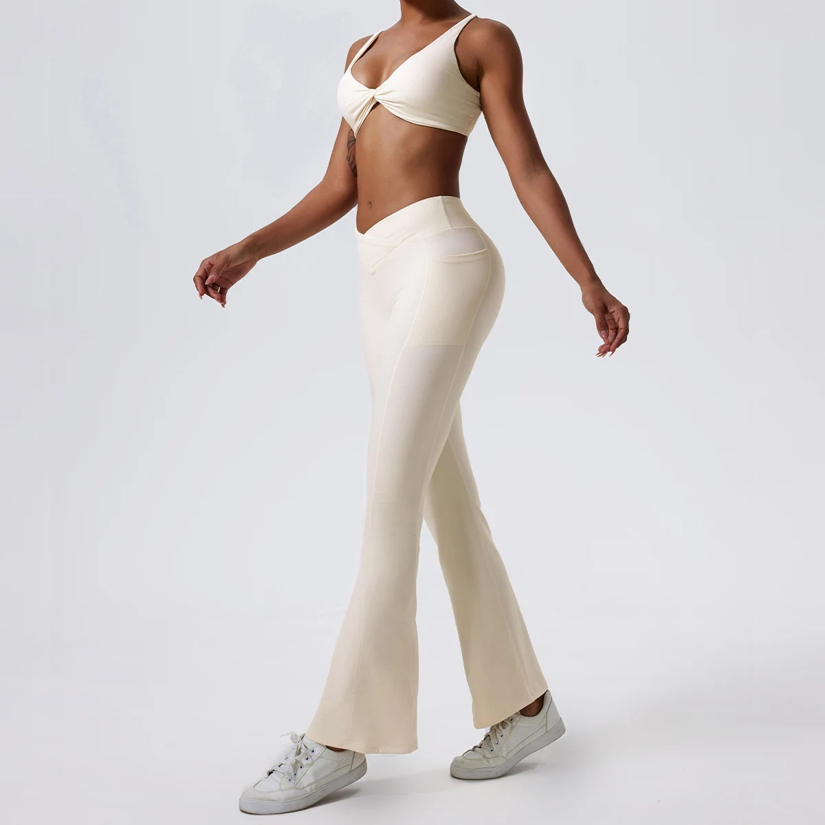 Hearuisavy Summer Sports Bra Shockproof Push Up Gym Top Women Quick-Dry Yoga Clothes Pleated Design Brassiere Workout Crop Top