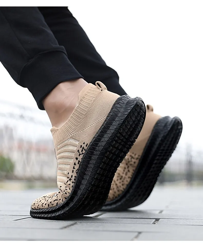 Men Shoes Breathable Men's Sneakers Comfortable Running Shoes Tenis Outdoor Slip On Walking Sneakers Sock Jogging Shoes