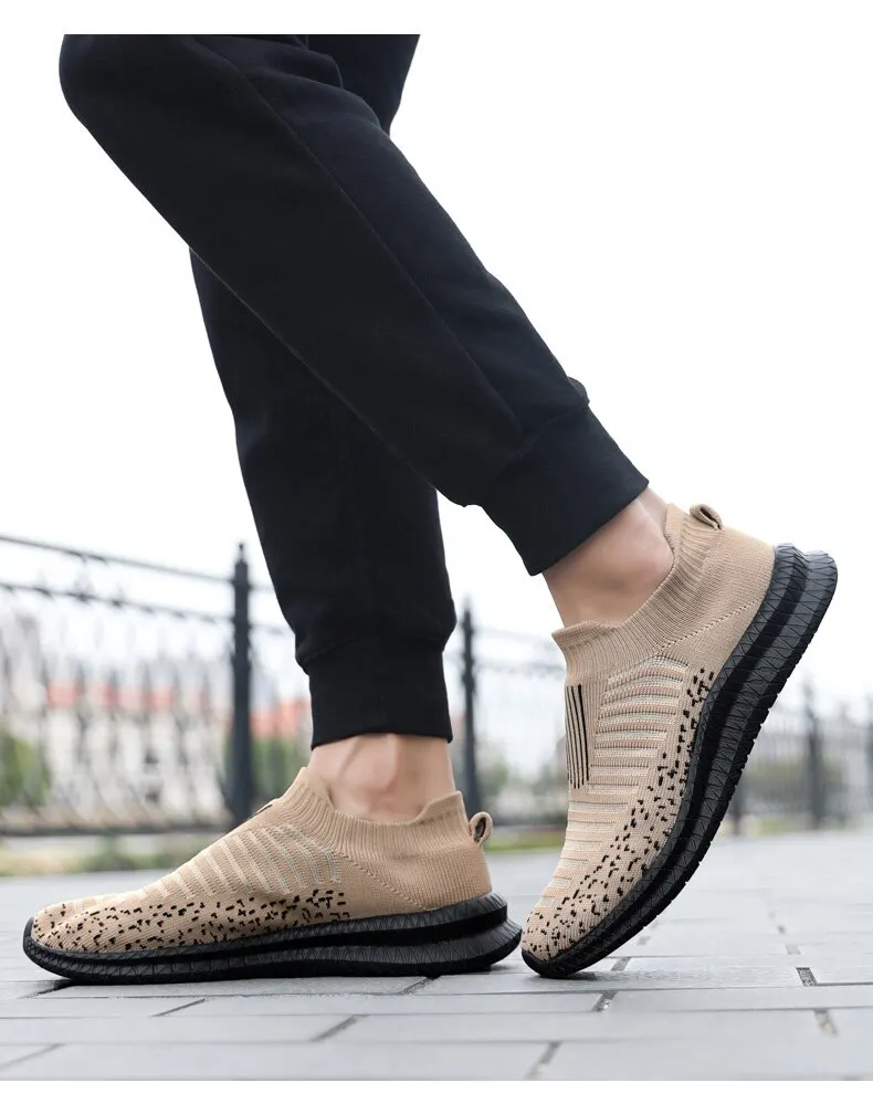 Men Shoes Breathable Men's Sneakers Comfortable Running Shoes Tenis Outdoor Slip On Walking Sneakers Sock Jogging Shoes