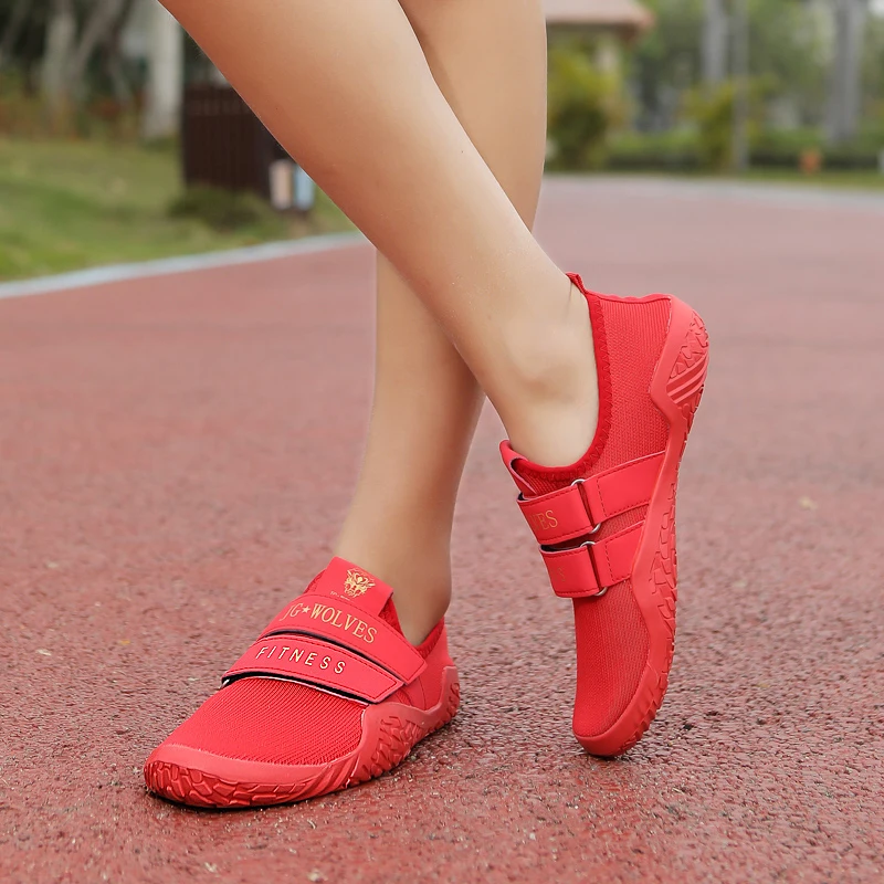 New Unisex Powerlifting Deadlift Yoga Gym Beach Sports Shoes Sumo Sole Portable Sneakers Soft Bottom Training Footwear Non-Slip