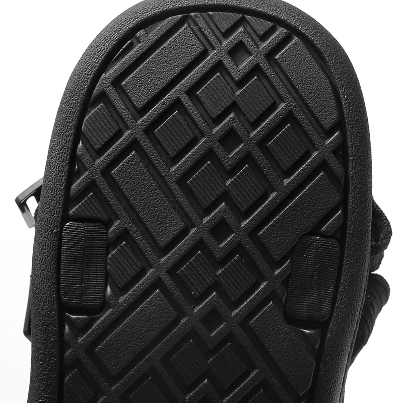 Classic Black Men's Outdoor Casual Sandals Anti-Slip Breathable Beach Holiday Sports Sandals for Summer Walking Size 40-45
