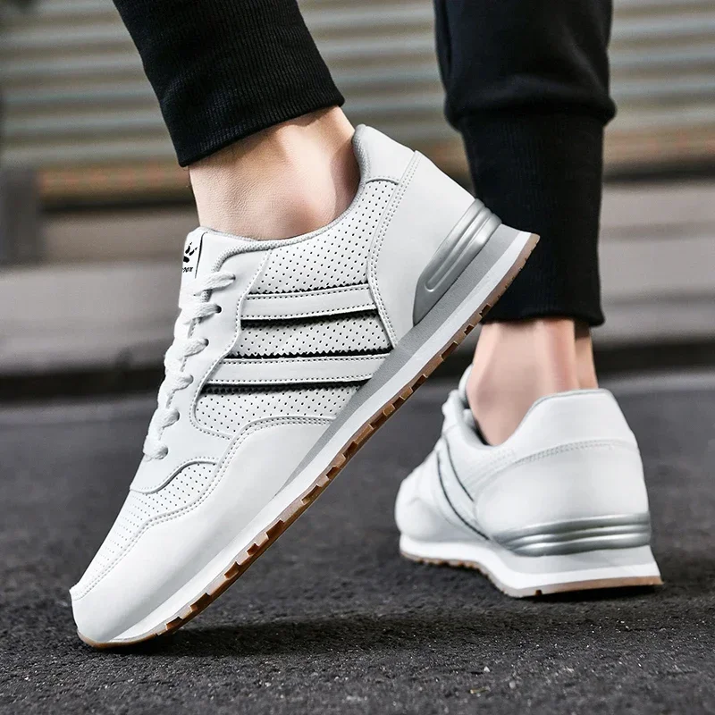 Autumn Sports Shoes Men's Flat Running White Durable Classic Casual Shoes Low Cut Trendy Fashionable Hiking and Walking Shoes