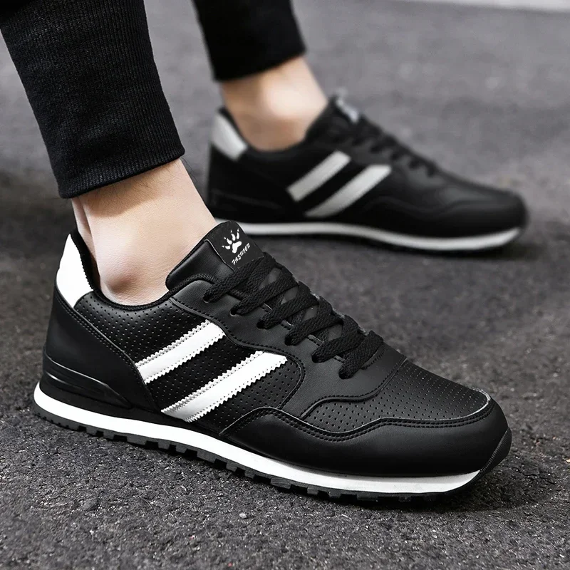 Autumn Sports Shoes Men's Flat Running White Durable Classic Casual Shoes Low Cut Trendy Fashionable Hiking and Walking Shoes