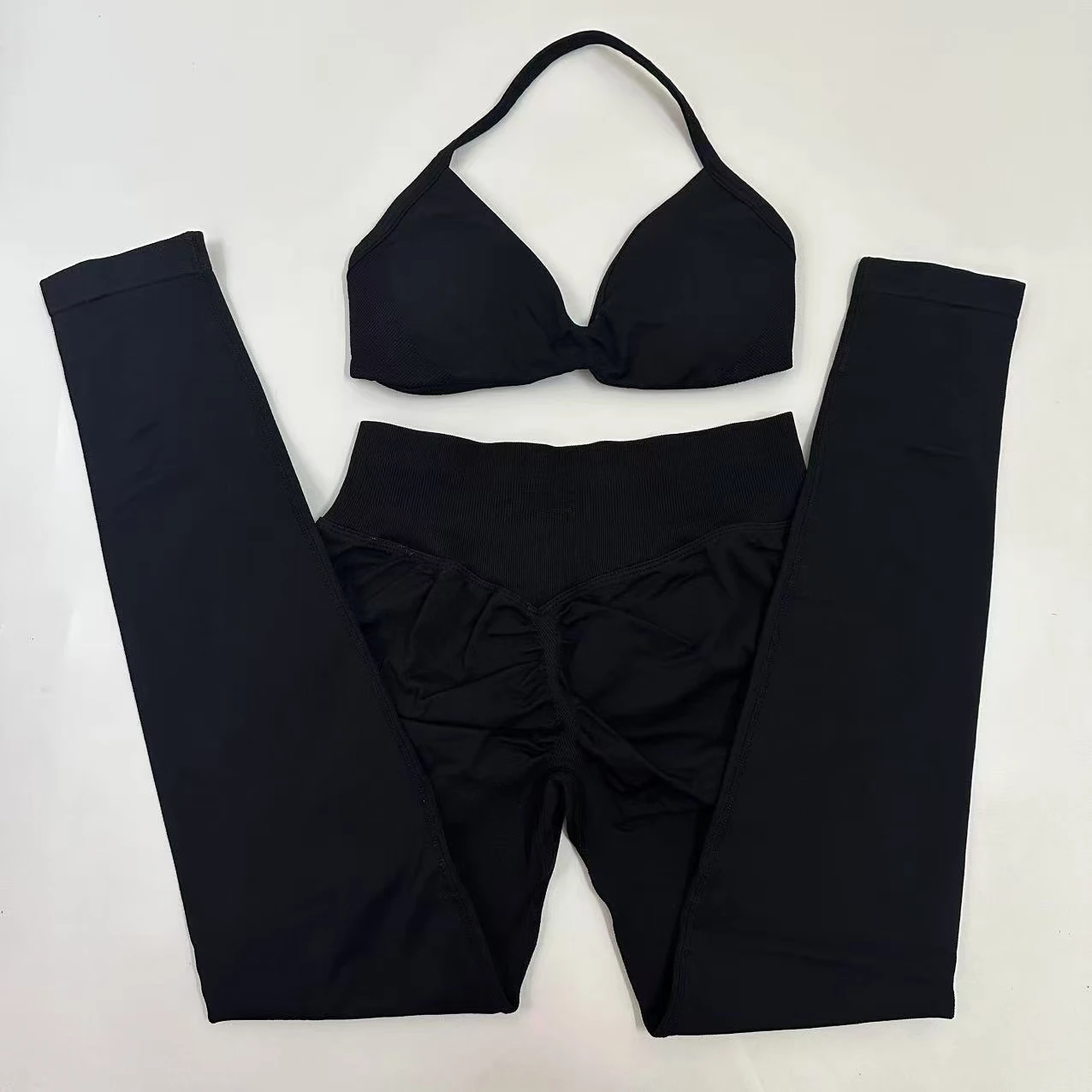 Seamlessyoga Set Women Workout Scrunch Leggings Set Strappy Halter Sports Bra Fitness Gym Clothing Workout Set 2 Pieces