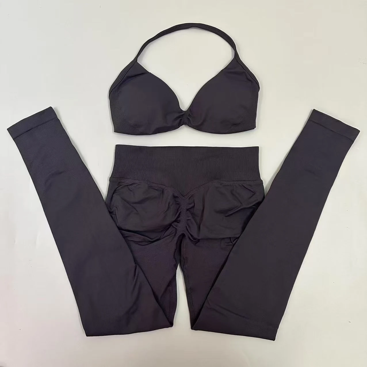 Seamlessyoga Set Women Workout Scrunch Leggings Set Strappy Halter Sports Bra Fitness Gym Clothing Workout Set 2 Pieces