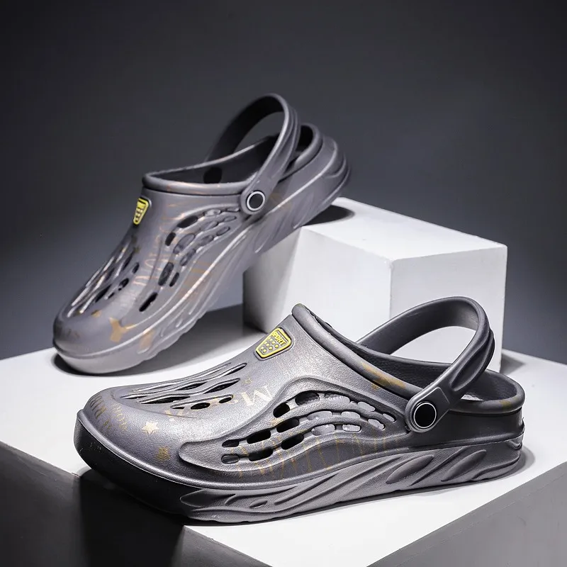 Men Women Sandals Breathable Home Slippers Outdoor Fashion Casual Sneakers Garden Clogs Trekking Shoes
