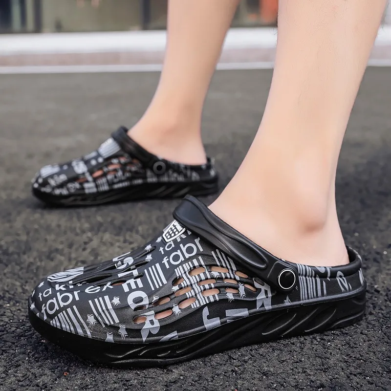 Men Women Sandals Breathable Home Slippers Outdoor Fashion Casual Sneakers Garden Clogs Trekking Shoes