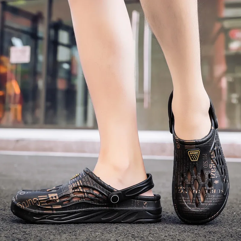 Men Women Sandals Breathable Home Slippers Outdoor Fashion Casual Sneakers Garden Clogs Trekking Shoes