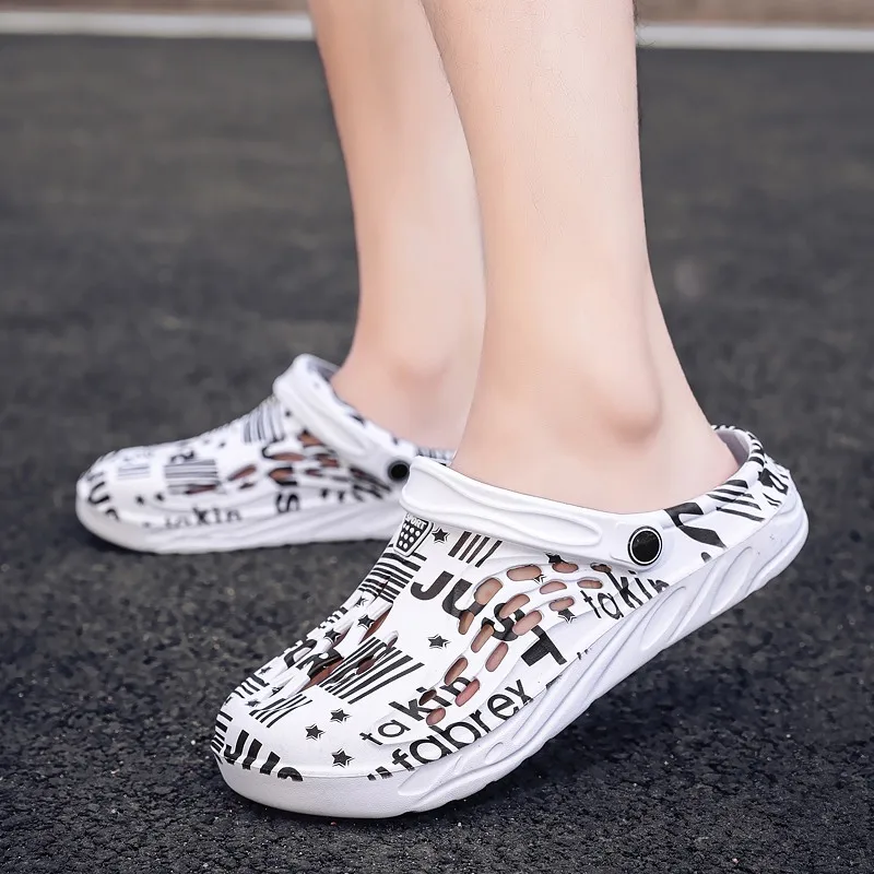 Men Women Sandals Breathable Home Slippers Outdoor Fashion Casual Sneakers Garden Clogs Trekking Shoes