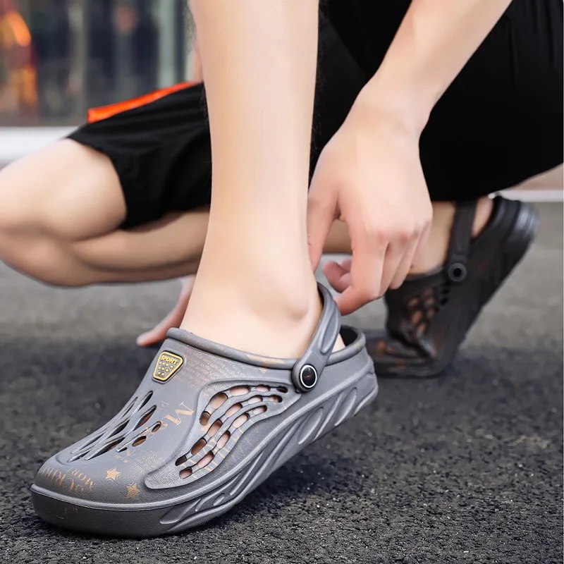 Men Women Sandals Breathable Home Slippers Outdoor Fashion Casual Sneakers Garden Clogs Trekking Shoes