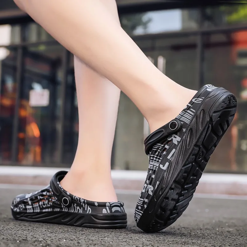 Men Women Sandals Breathable Home Slippers Outdoor Fashion Casual Sneakers Garden Clogs Trekking Shoes