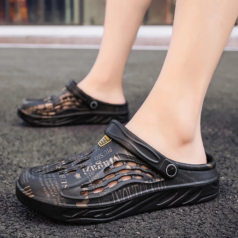 Men Women Sandals Breathable Home Slippers Outdoor Fashion Casual Sneakers Garden Clogs Trekking Shoes