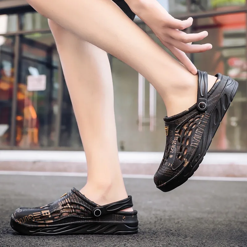 Men Women Sandals Breathable Home Slippers Outdoor Fashion Casual Sneakers Garden Clogs Trekking Shoes