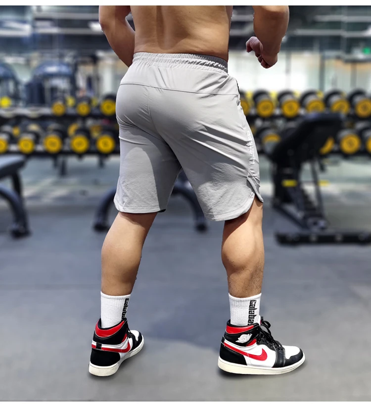 2023 Summer Men Running Shorts With Zipper Pocket  Comfort Quick Dry Fitness Bodybuilding Gym Sport Training Short Half Pants