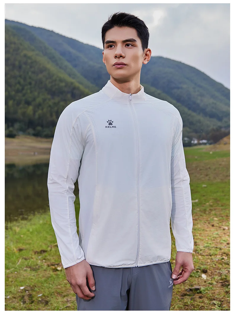 Kelme Men's Light Woven Jacket Upf50+ Sun Protection Stand Collar Jacket Day Training Outdoor Sports Running Windbreaker
