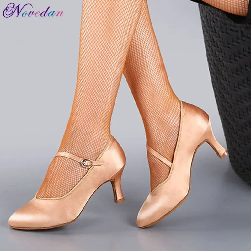 Standard Dance Shoes Women High Heels Ladies Satin Ballroom Dance Shoes Closed Toe Modern Quickstep Foxtrot Waltz Dance Shoes