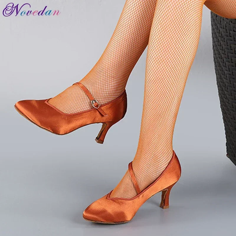Standard Dance Shoes Women High Heels Ladies Satin Ballroom Dance Shoes Closed Toe Modern Quickstep Foxtrot Waltz Dance Shoes