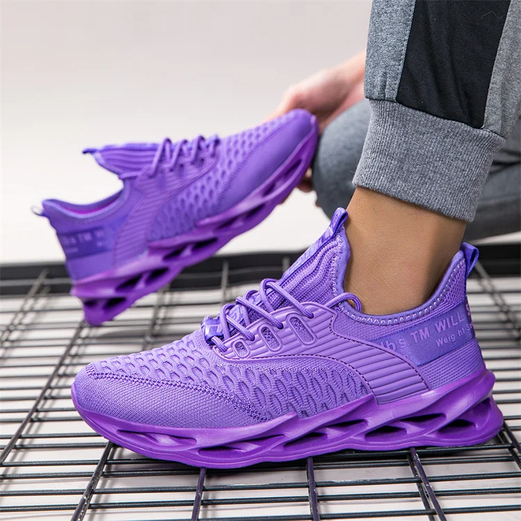 2025 Fashion Red Casual Sneakers Women Men Blade Shoes Big Size 45 Light Breathable Sports Shoes for Men Mesh Running Sneakers