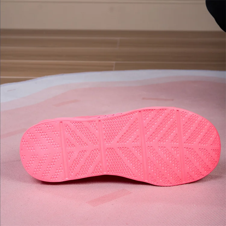 2025 Fashion Red Casual Sneakers Women Men Blade Shoes Big Size 45 Light Breathable Sports Shoes for Men Mesh Running Sneakers