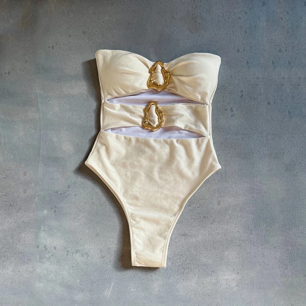 3 Colors Sexy Metal Rings Cut Out Women Swimwear One Piece Swimsuit Female Bandeau High Leg Cut Bather Bathing Suit Swim B026D