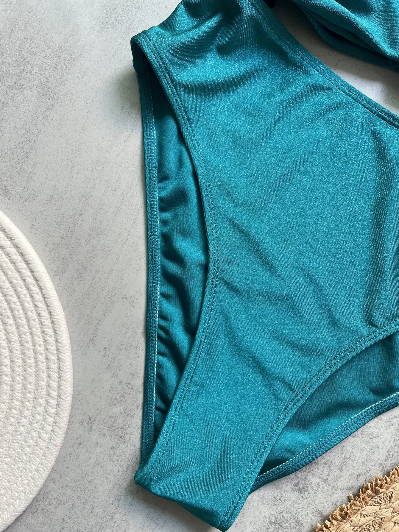 3 Colors Sexy Metal Rings Cut Out Women Swimwear One Piece Swimsuit Female Bandeau High Leg Cut Bather Bathing Suit Swim B026D