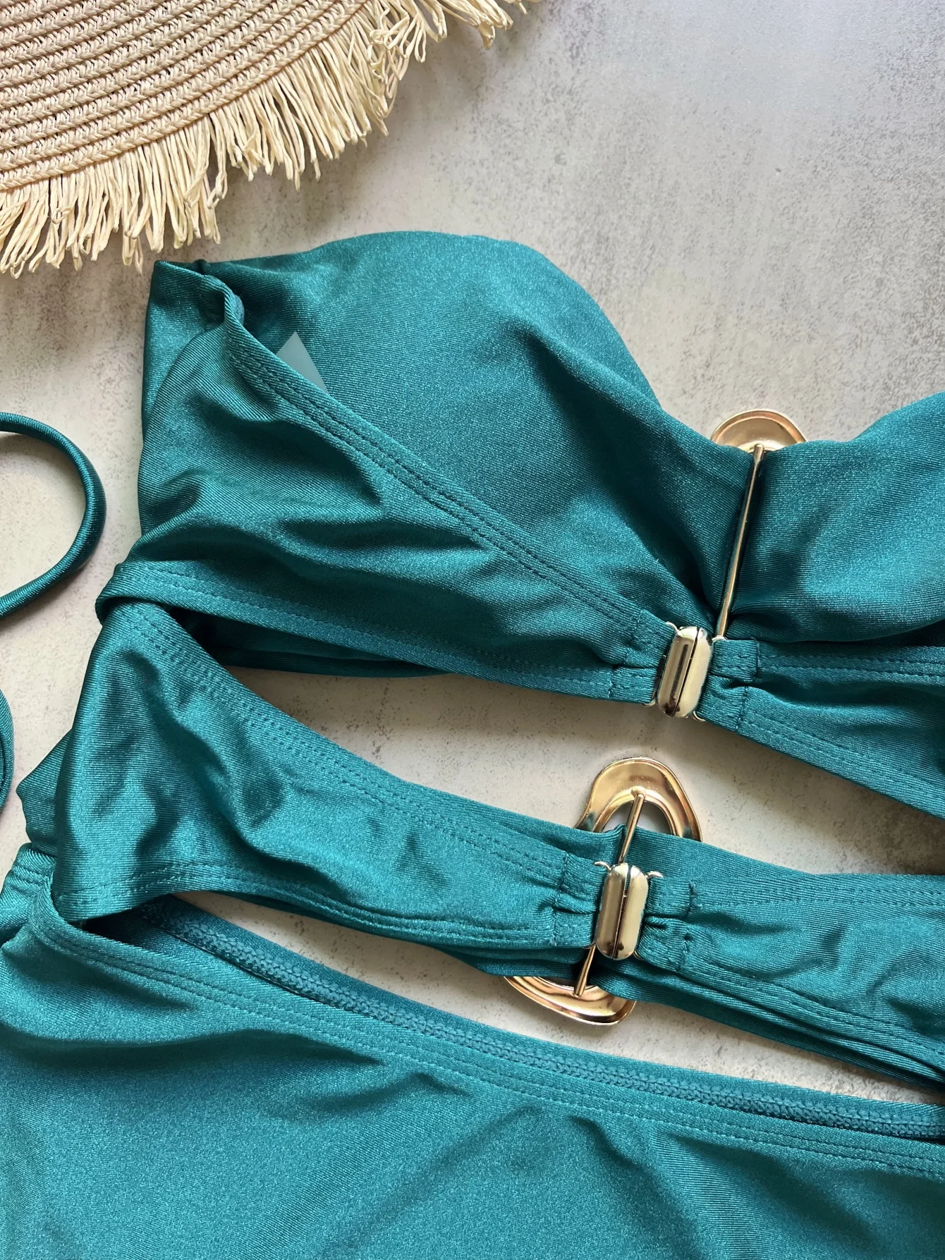 3 Colors Sexy Metal Rings Cut Out Women Swimwear One Piece Swimsuit Female Bandeau High Leg Cut Bather Bathing Suit Swim B026D