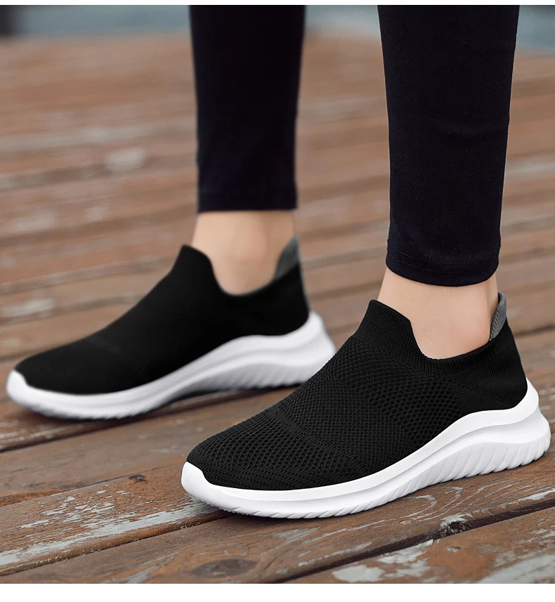 Unisex Men Women Casual Shoes Soft Sole Slip-On Men Sneakers Women Running Shoes Men Lightweight Loafers Walking Male Footwear