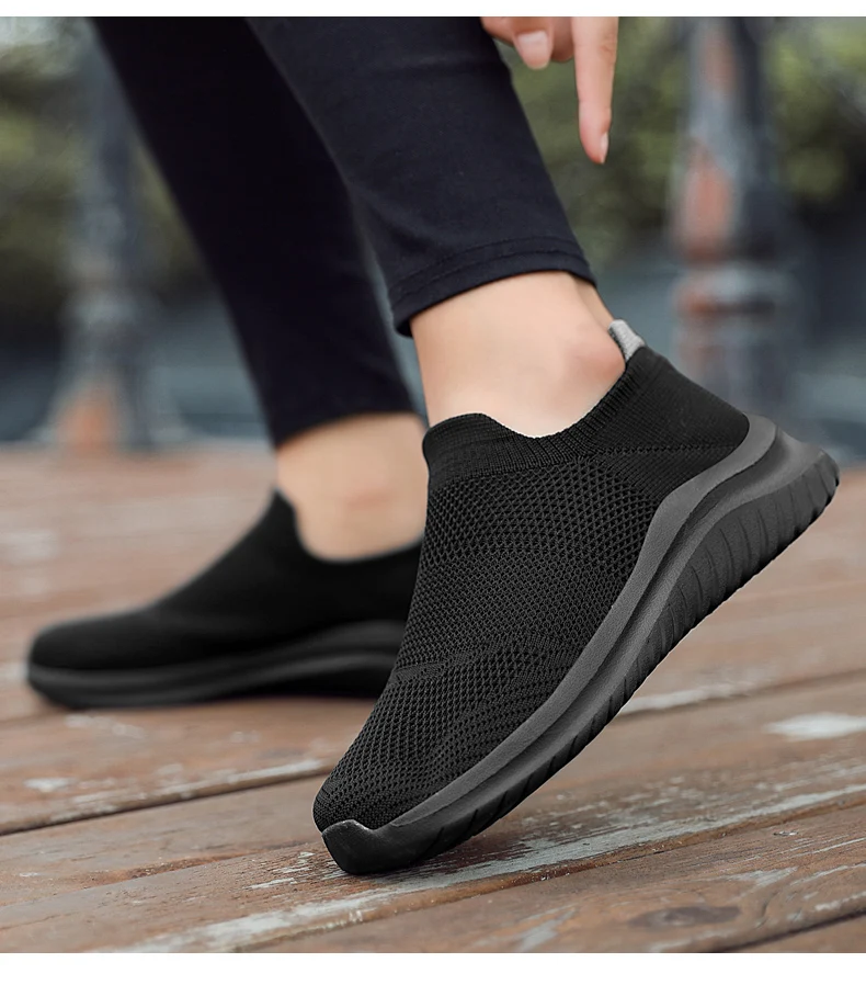 Unisex Men Women Casual Shoes Soft Sole Slip-On Men Sneakers Women Running Shoes Men Lightweight Loafers Walking Male Footwear