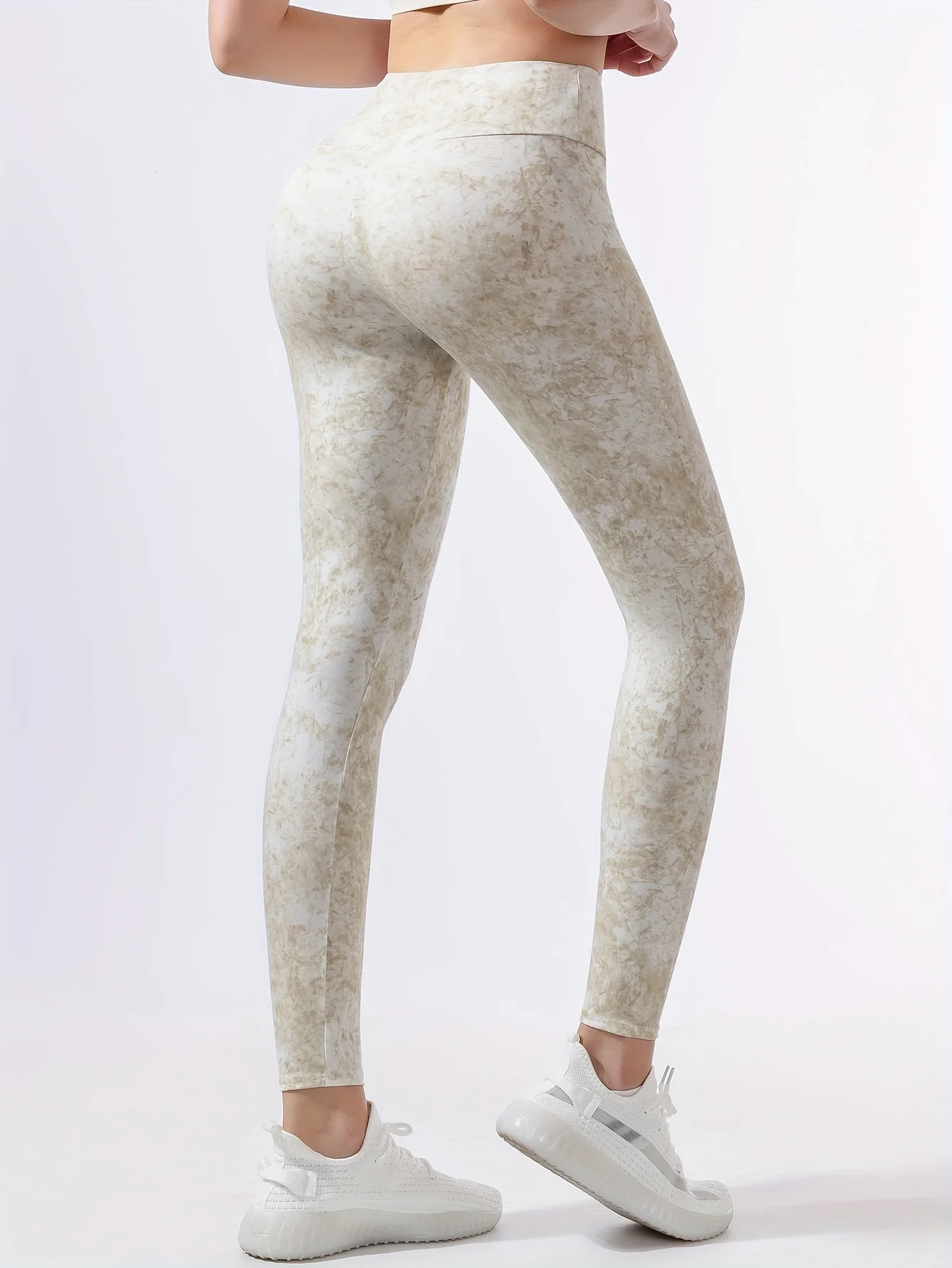 2026 Spring/Summer New High-Waisted Yoga Pants with Anti-Rolling Waistband, High-Elasticity Peach-Shape Butt Workout Leggings, B