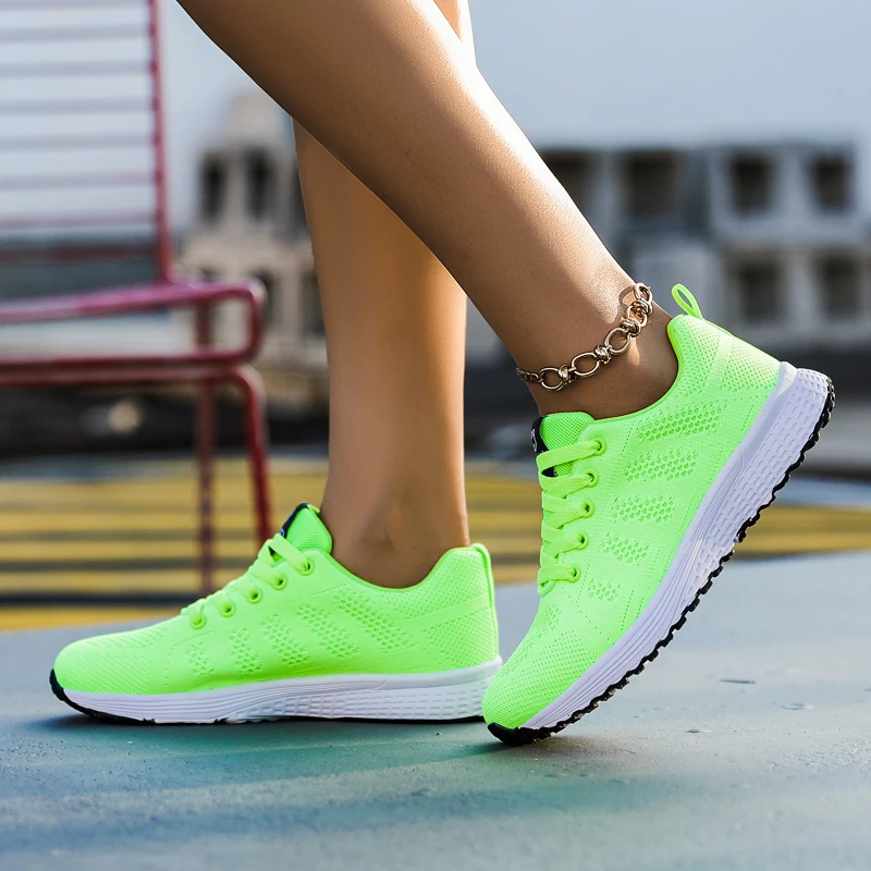 Women Sneakers Lightweight Breathable Running Shoes for Women Outdoor Comfortable Mesh Shoes Slip on Walking Sport Shoes Tenis