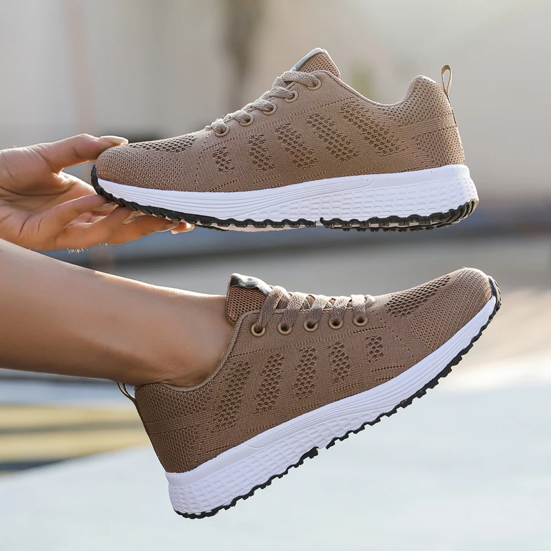 Women Sneakers Lightweight Breathable Running Shoes for Women Outdoor Comfortable Mesh Shoes Slip on Walking Sport Shoes Tenis