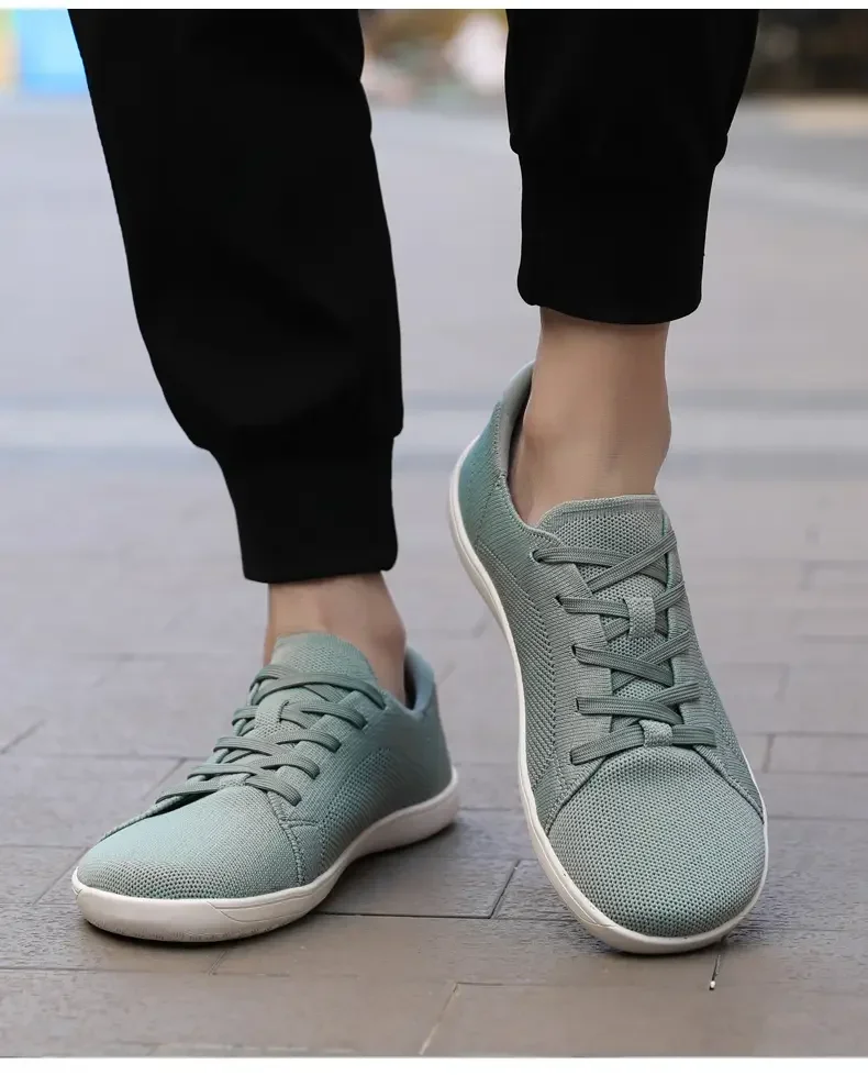 Simple Wide Footed Men's and Women Universal Mesh Breathable Sports Shoes Lightweight Soft Sole Zero Drop Sole Casual Flat Shoes