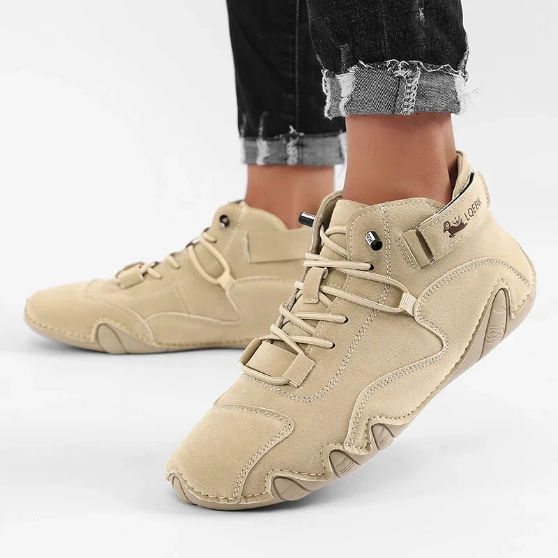 Low Cut Sports Shoes Men's and Women's Fashionable Casual Flat Bottomed Comfortable Lightweight Running Shoes Black Tennis Shoes